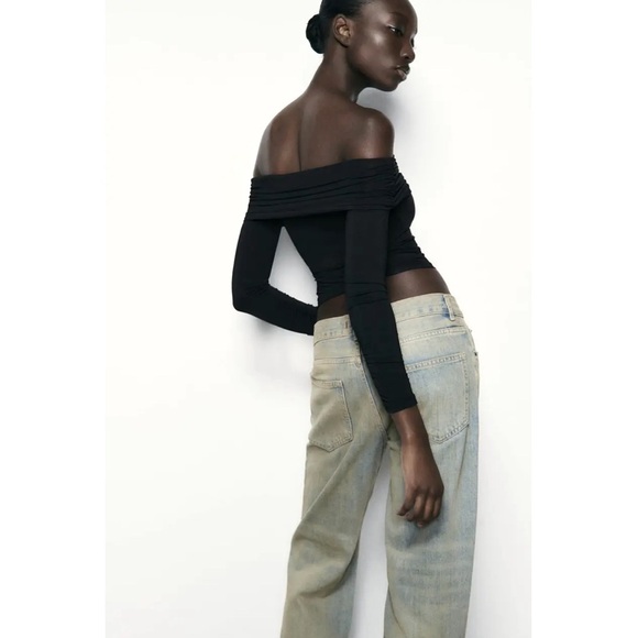 NWT ZARA RUCHED FITTED DRAPED TOP BLACK - Picture 3 of 5